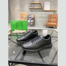 Bottega Veneta Casual Shoes